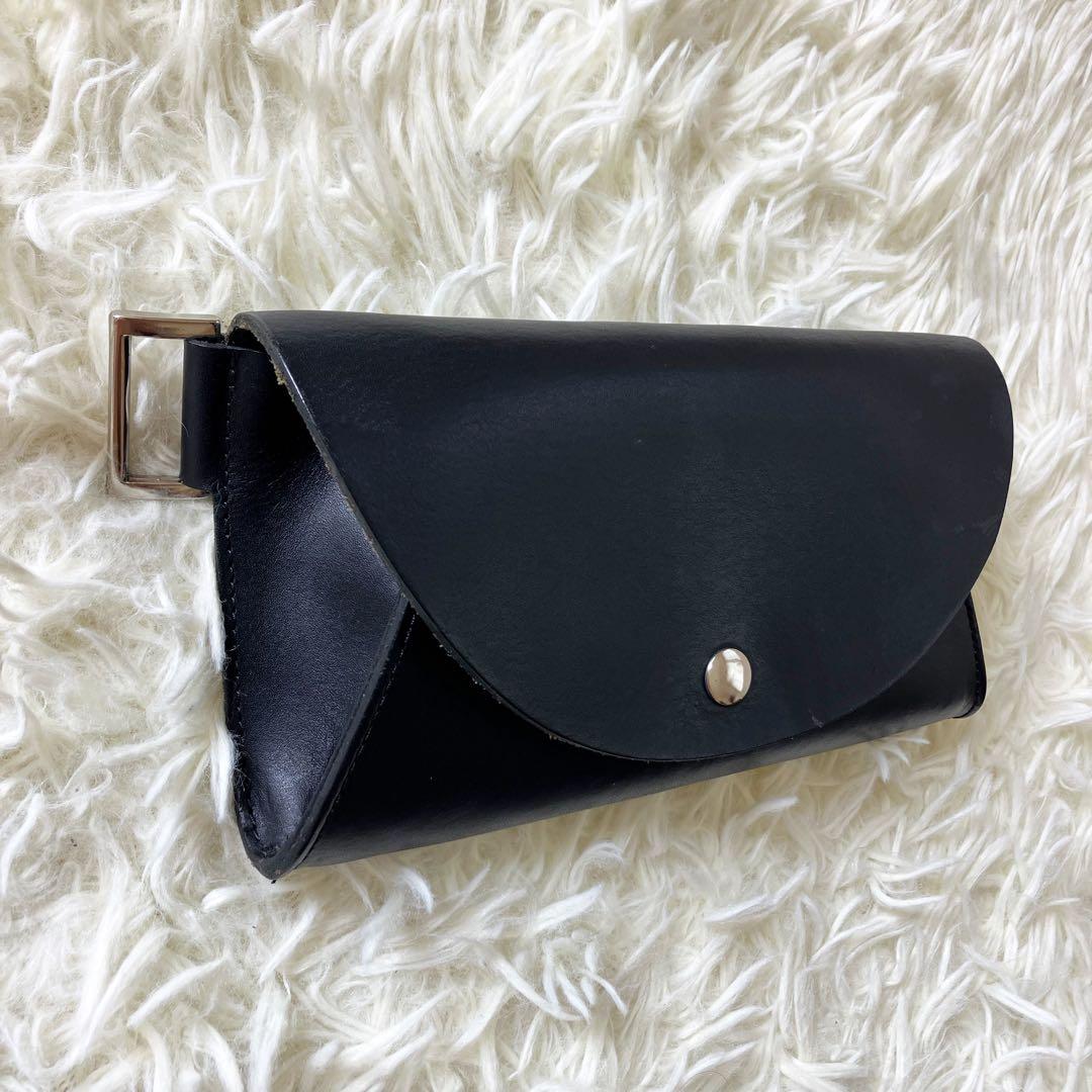 【希少型】COS レザー ベルトバッグ ブラック