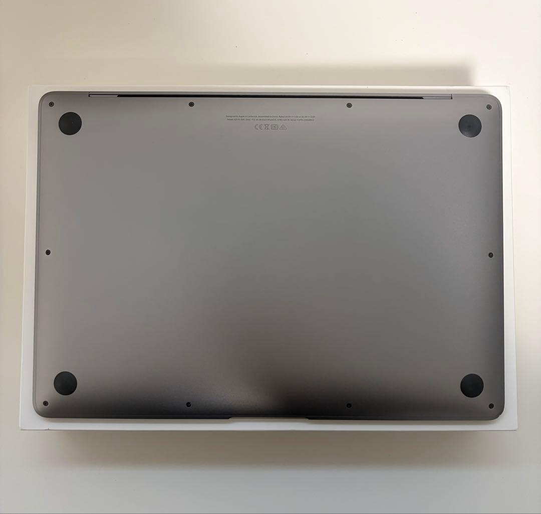 MacBook Air 2020モデル i5 512GB バッテリー正常