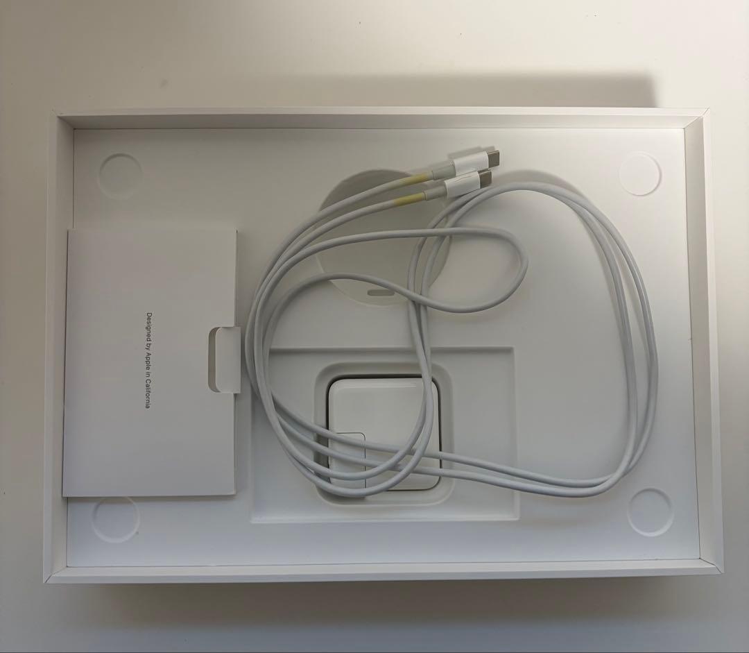 MacBook Air 2020モデル i5 512GB バッテリー正常