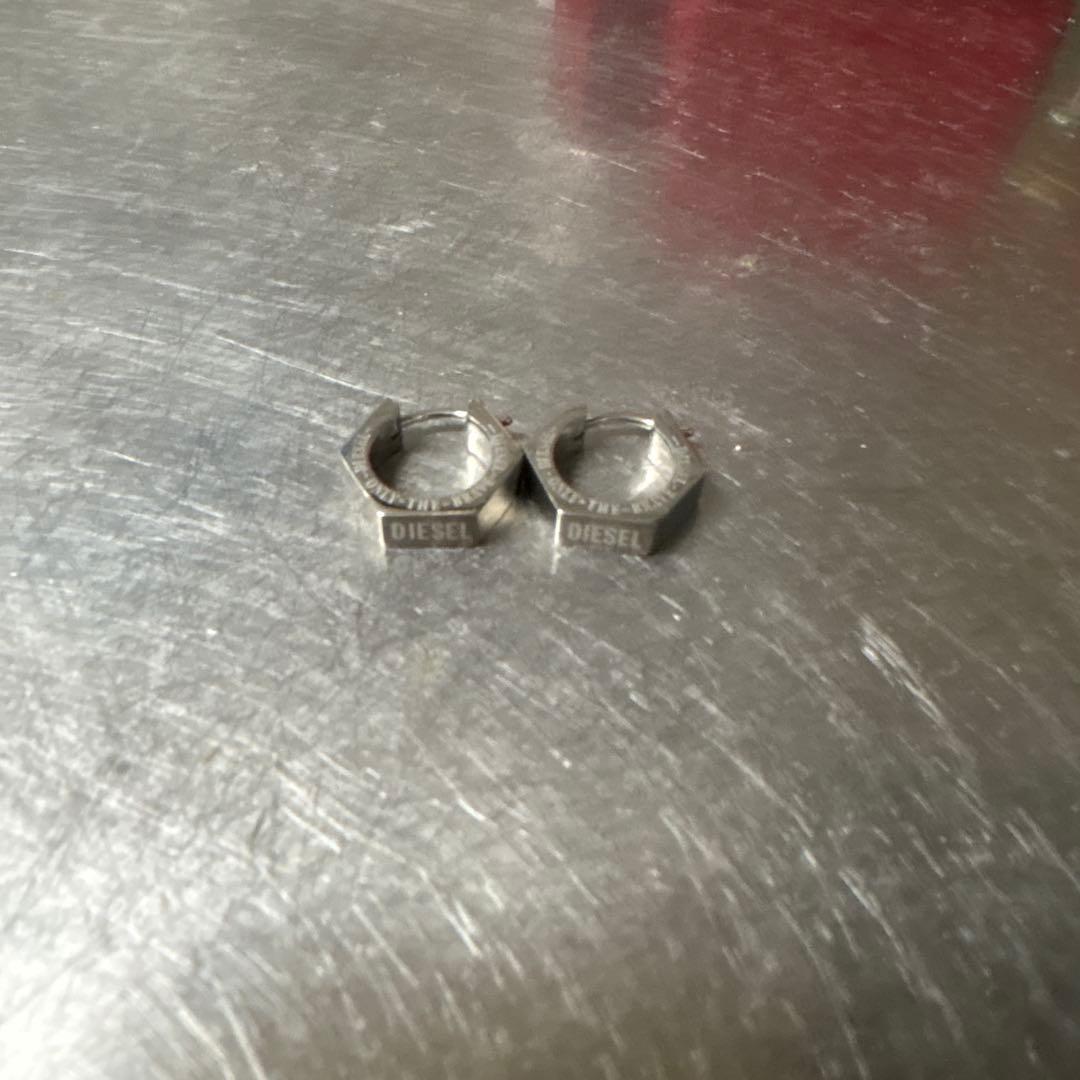 光輝さん専用 DIESEL シルバー 六角形ピアス