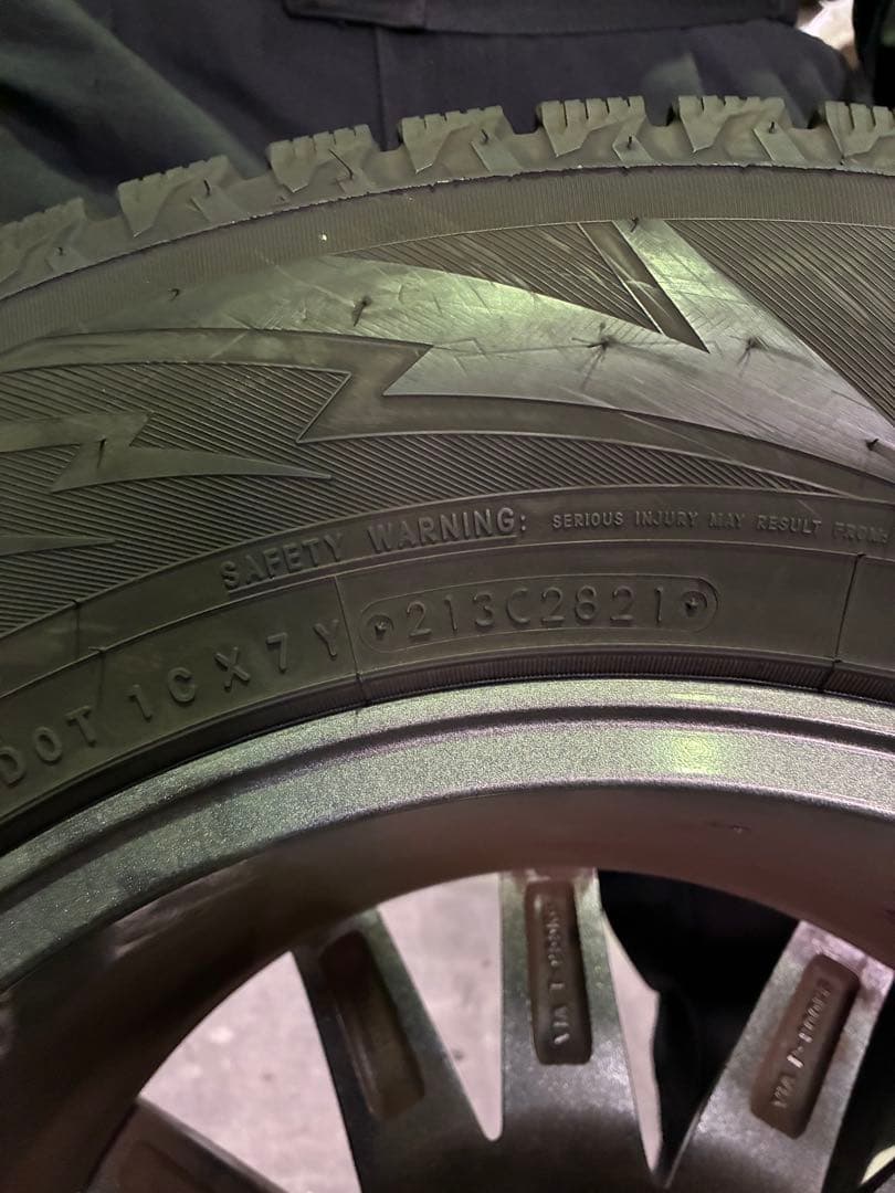 スタッドレスToyo-GSi-6 タイヤ・ホイールセット4本265/65R17