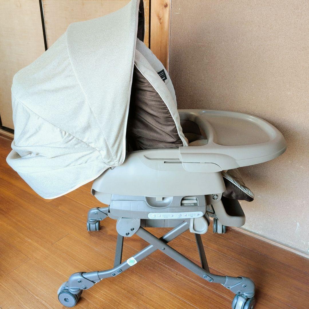 Combi コンビ ネムリラ AUTO SWING BEDi ベージュ 値引あり