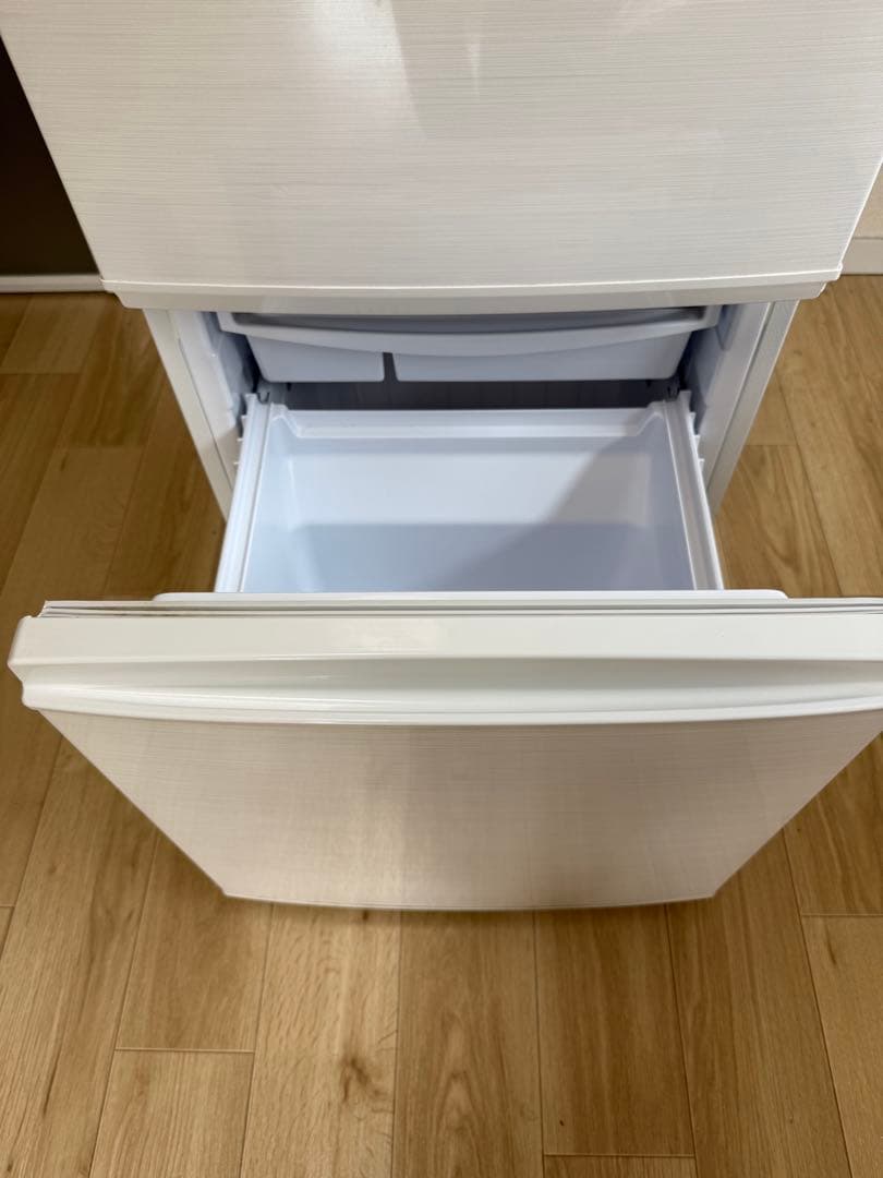 【横浜市緑区】冷蔵庫 大容量137L 1人〜2人暮らし用 SHARP