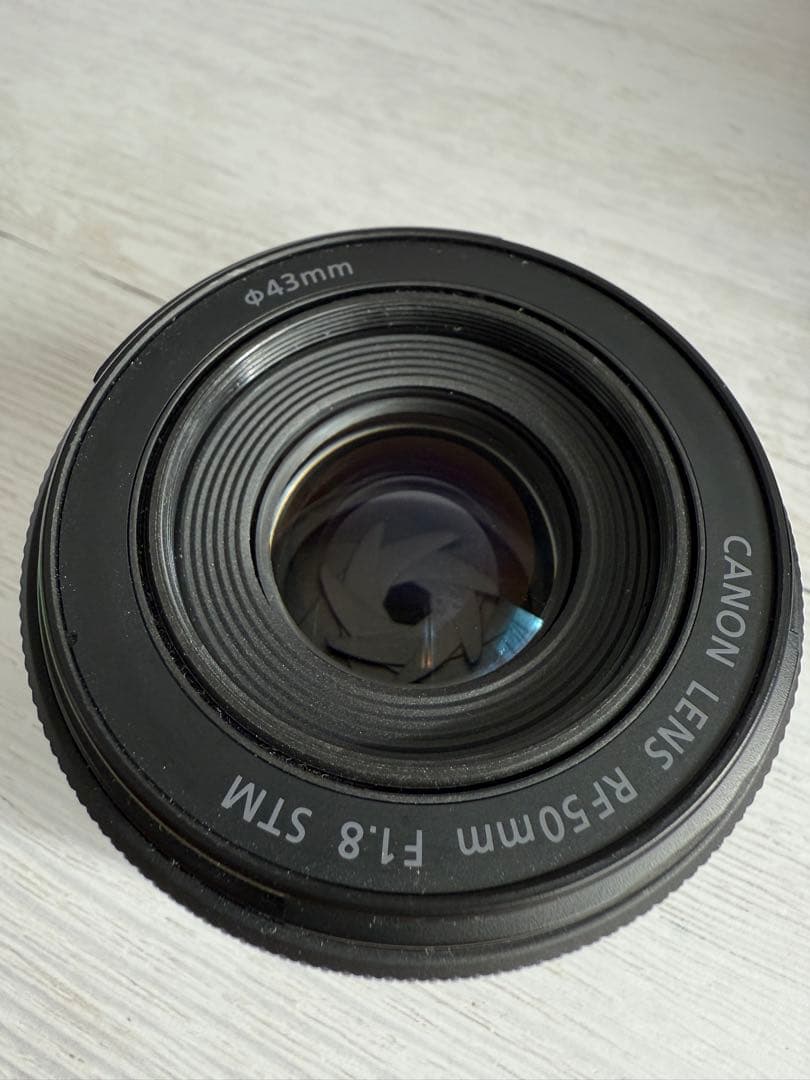 Canon RF 50mm F1.8 STM レンズ＋可変NDフィルター付き