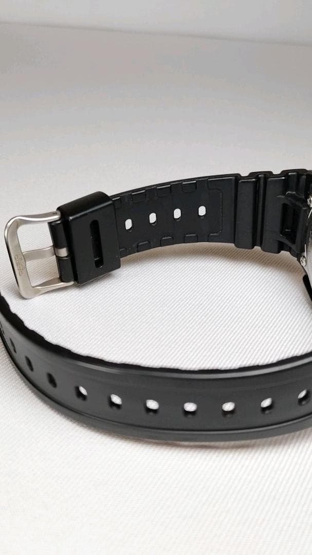 CASIO G-SHOCK DW-D5600P-1JF 腕時計 ブラック