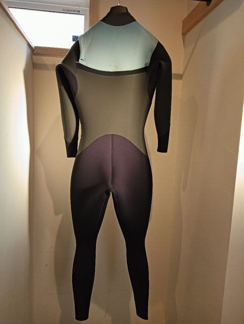 ウェットスーツ　セミドライ　レディース