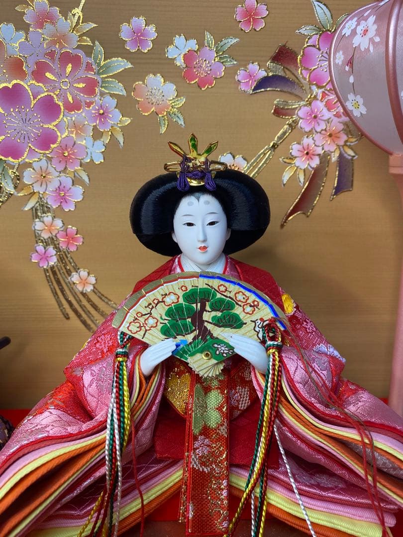 翔玉監修　雛人形親王飾りガラスケース入り・間口約５５×奥行約２８×高さ約４１㎝