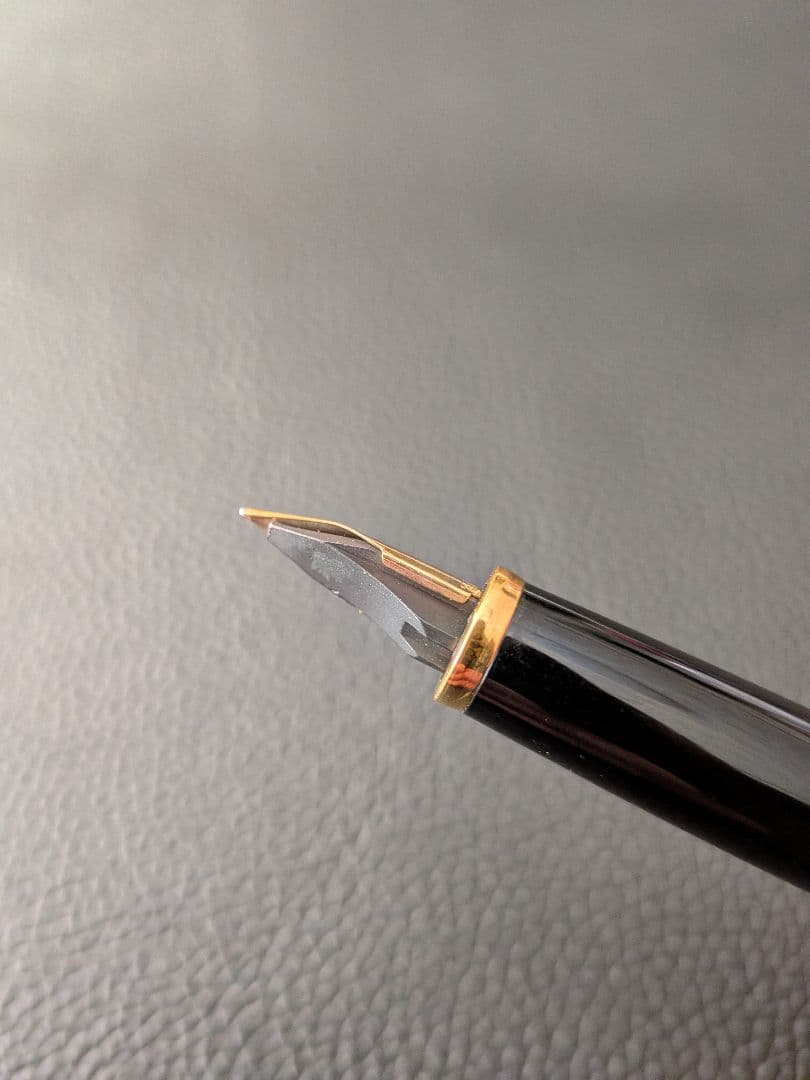 【美品】プラチナ万年筆　Playboy 14K 　細字（F)