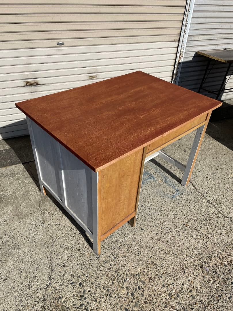 ジャパンヴィンテージ 古い勉強机 作業台 木製 シャビーペイント アトリエ