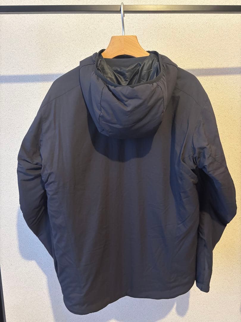 ジャケット・アウター ARC'TERYX ATOM AR hoody
