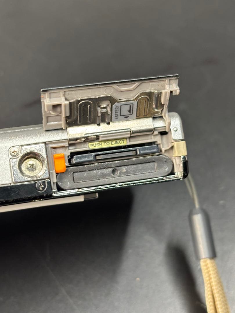 Fujifilm FinePix Z100fd 充電器付 富士フィルム デジカメ