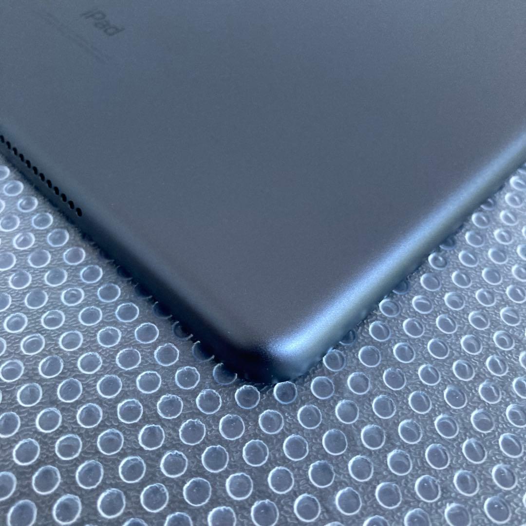 3208【早い者勝ち】iPad7 第7世代 32GB WIFIモデル☆
