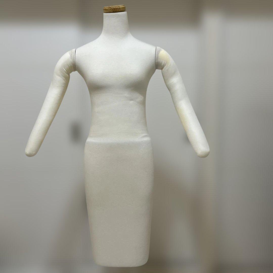 和装トルソー　新品未使用　腕付き胴長　着付け練習　本日23時59分までのお値段！