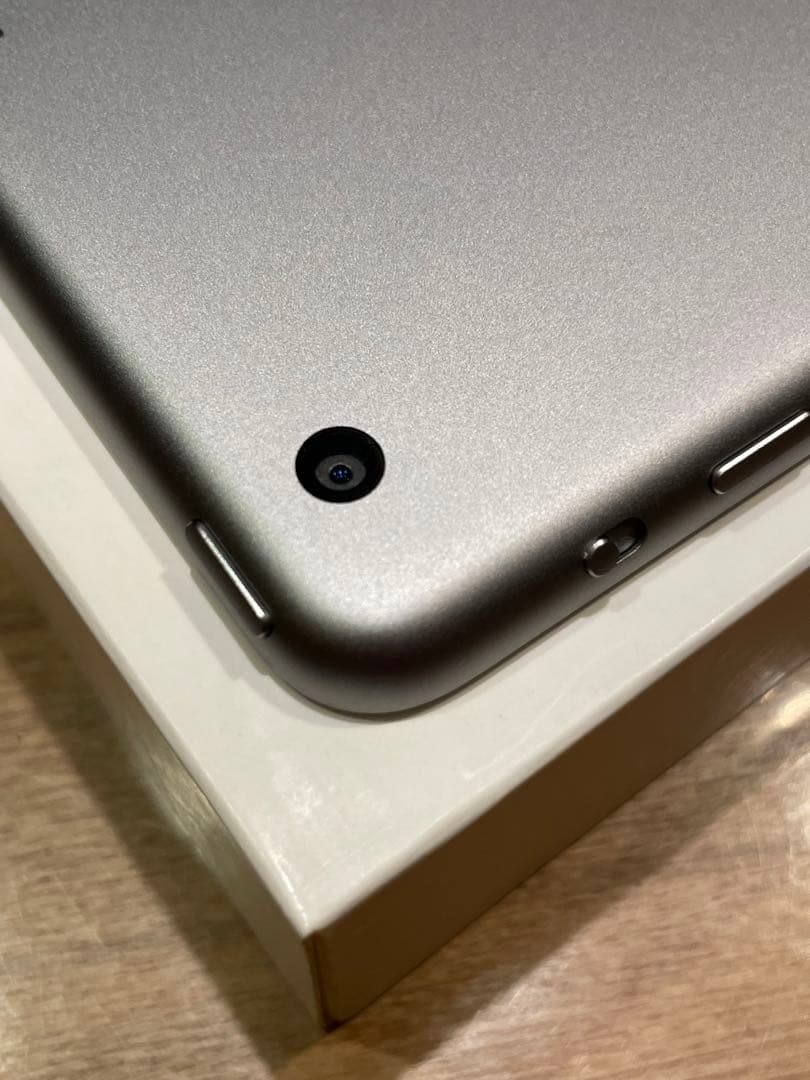 動作美品　iPad mini 3 16GB Wi-Fi 純正ケース付き　グレー