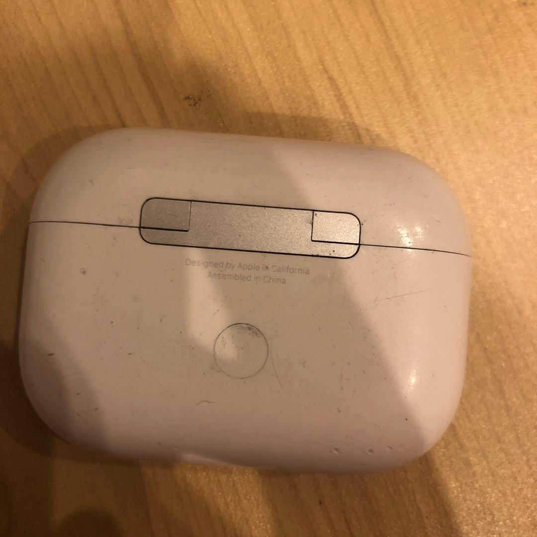 AirPods Pro第二世代 充電ケース付き