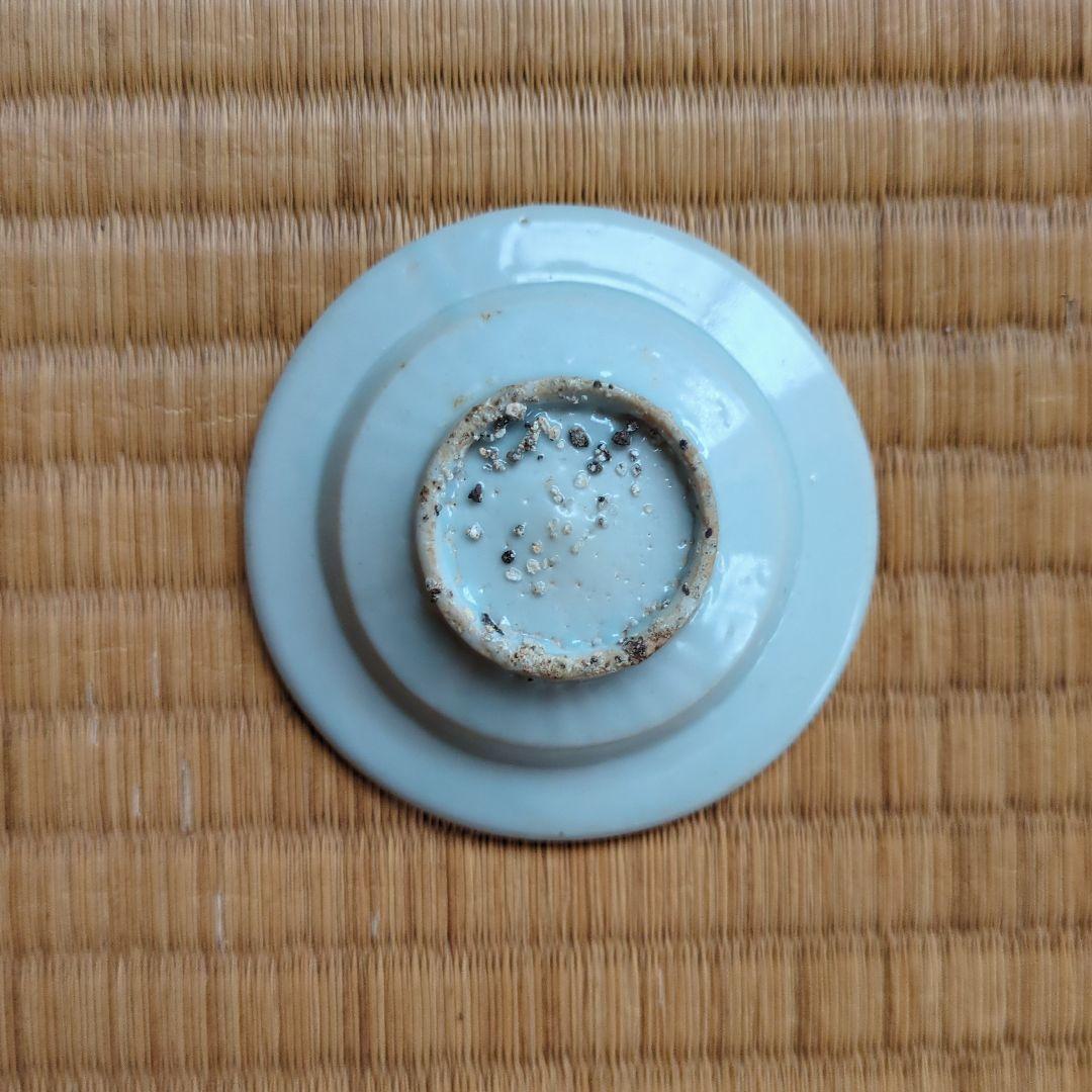 白磁皿 木箱付き 直径約10cm　骨董品　李朝初期　白磁　折縁　皿