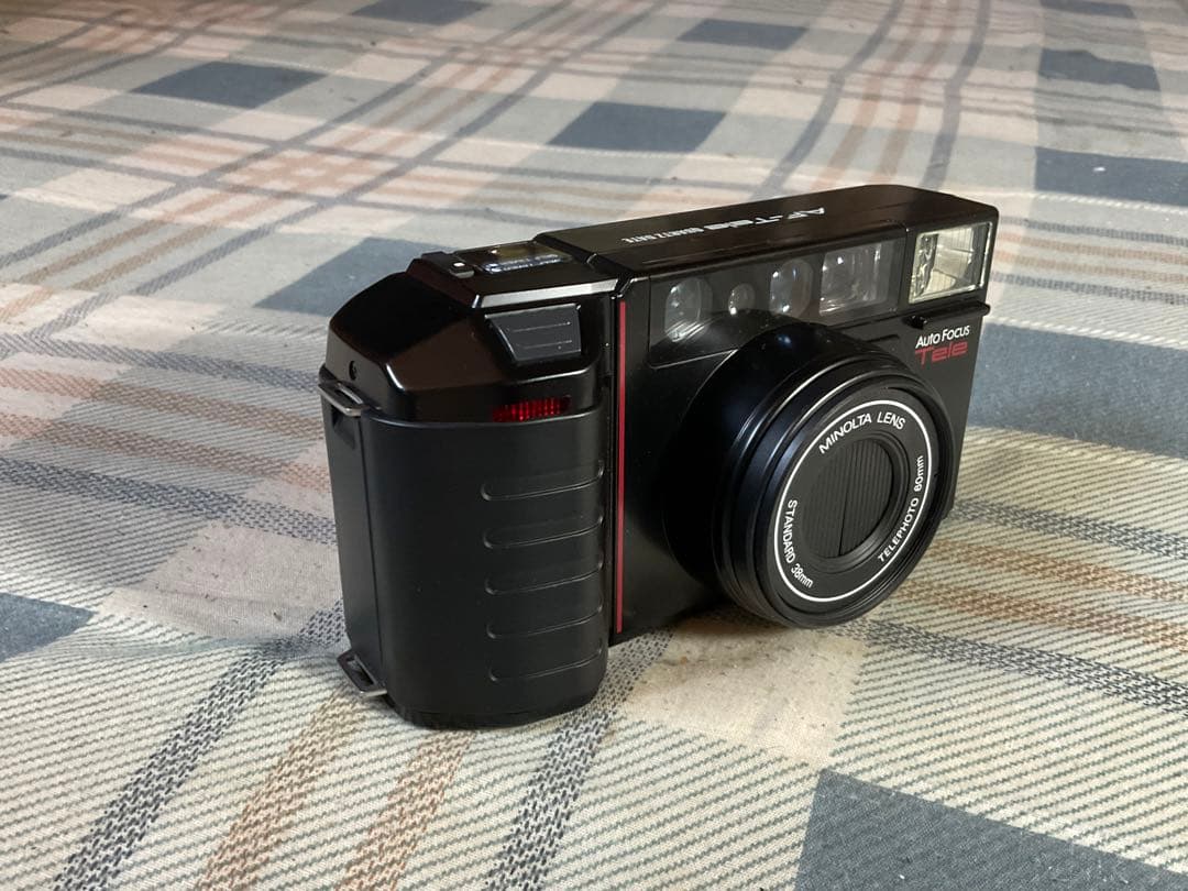 MINOLTA オートフォーカス　TEIE。【フイルム式カメラ　取扱書無しです】