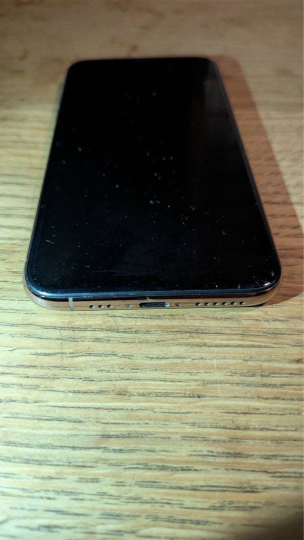 Apple iPhone Xs ゴールド