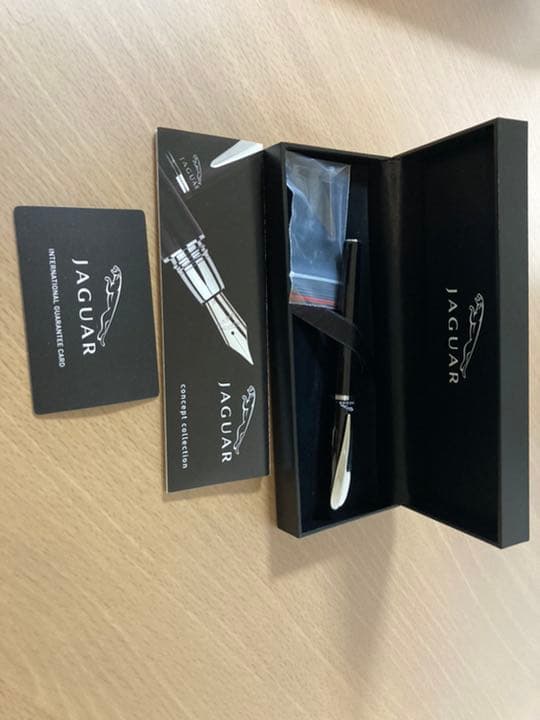 ジャガーの万年筆