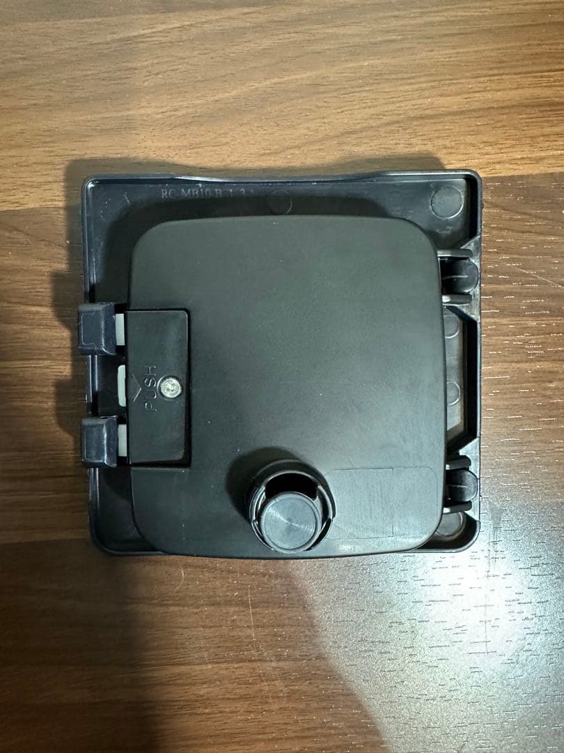 アイリスオーヤマ 炊飯器 1升 炊き　31銘柄炊き分け機能　RC-MC10-B