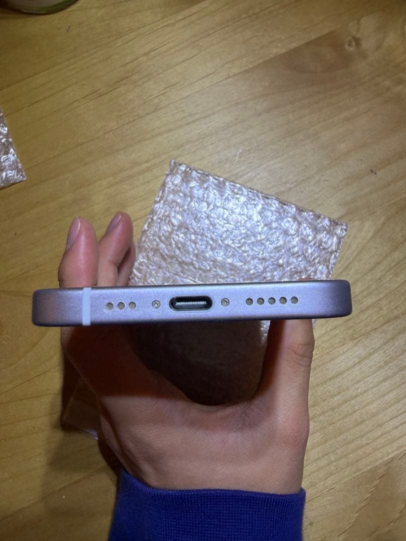 iPhone 15 無印 128GB SiMフリー 美品 期間限定値下げ中‼️