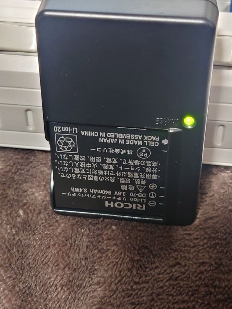RICOH R10 コンパクトデジタルカメラ ブラック