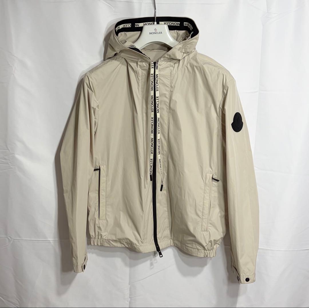 ［極美品］モンクレール　ナイロンパーカー　サイズ1 ベージュ　カルレス