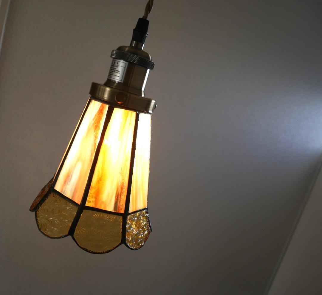 ✴︎:.。.フレアのアンティーク風8面ペンダントライト　*ステンドグラス*