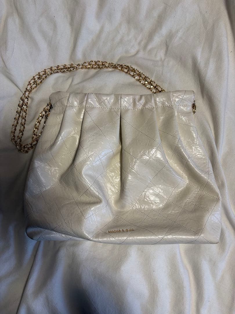 CHARLES & KEITH Duo ブレードチェーンハンドルホーボーバッグ