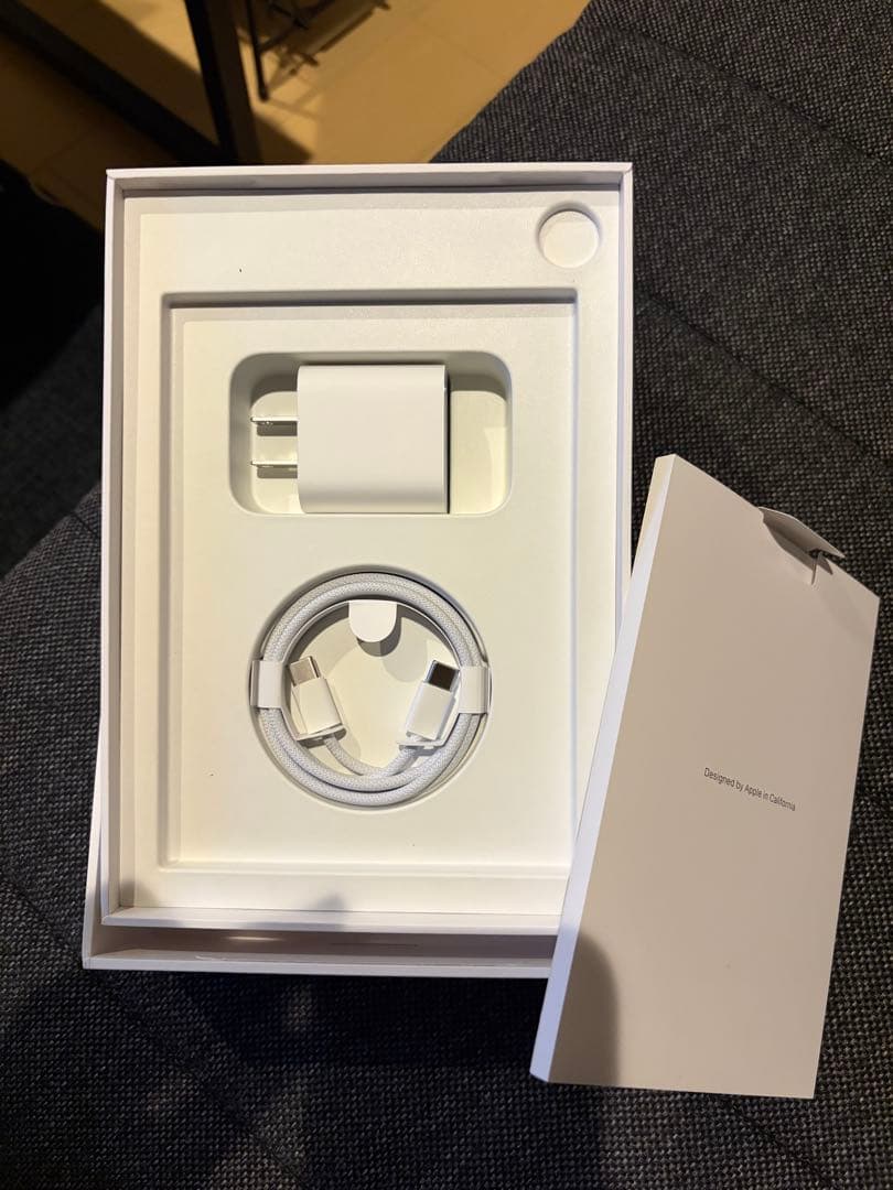 iPad mini 7 第7世代ペン付128GBWi-Fiモデル　スペースブラッ