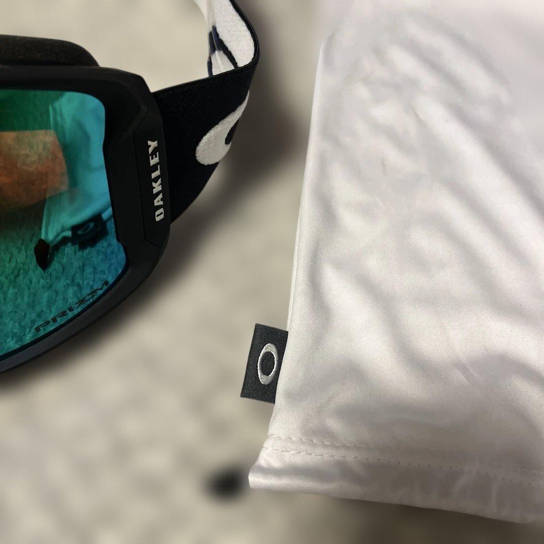 新品未使用タグ付き Oakley ゴーグル ミラーグリーンレンズ