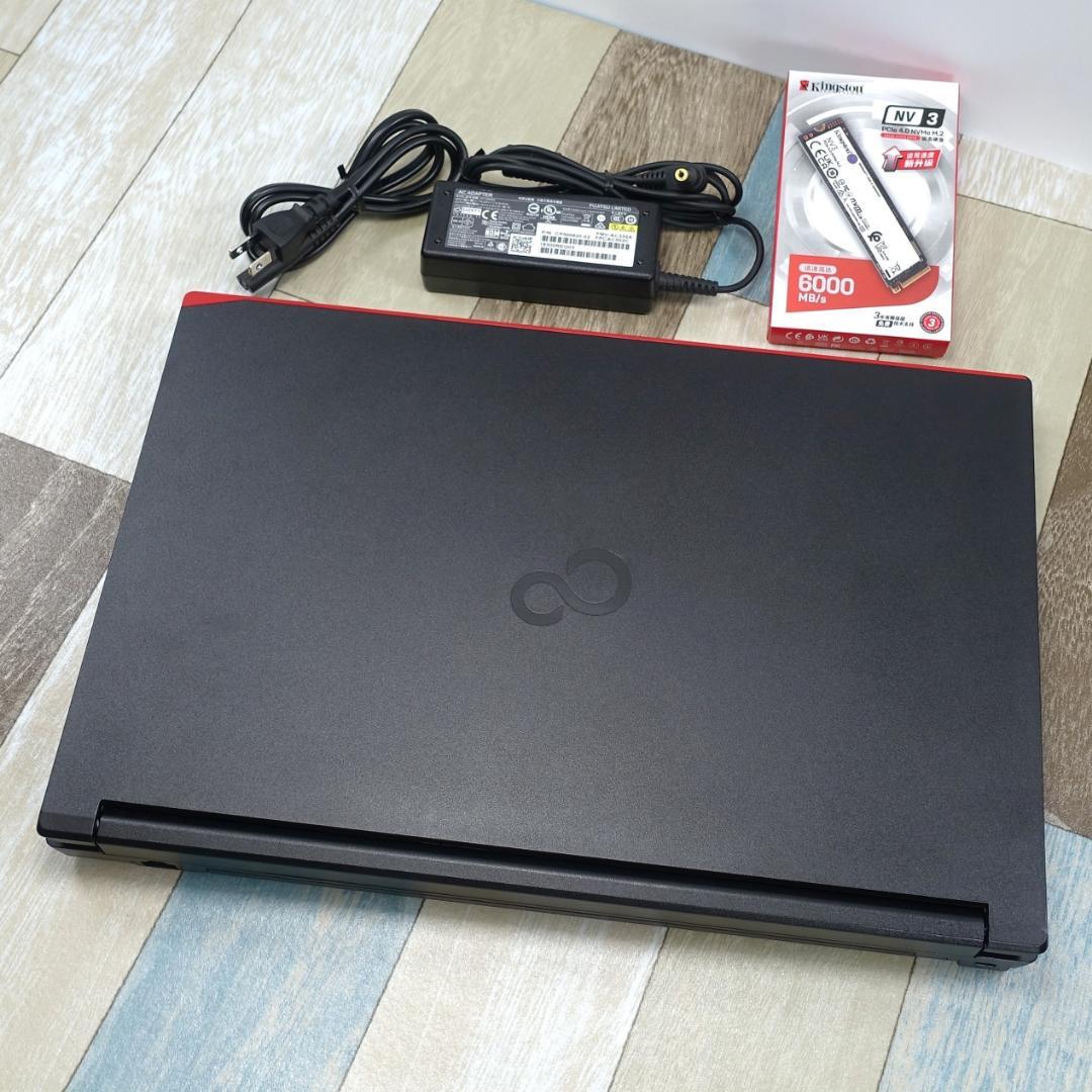 美品で神速の２０２３年製✨１２世代ｉ５に超高速新品ＳＳＤ５００ＧＢ＆大容量メモリ