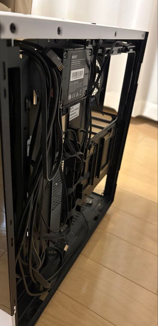 NZXT H510 Elite（ホワイト） 強化ガラス ＋ ラック（希望者のみ）