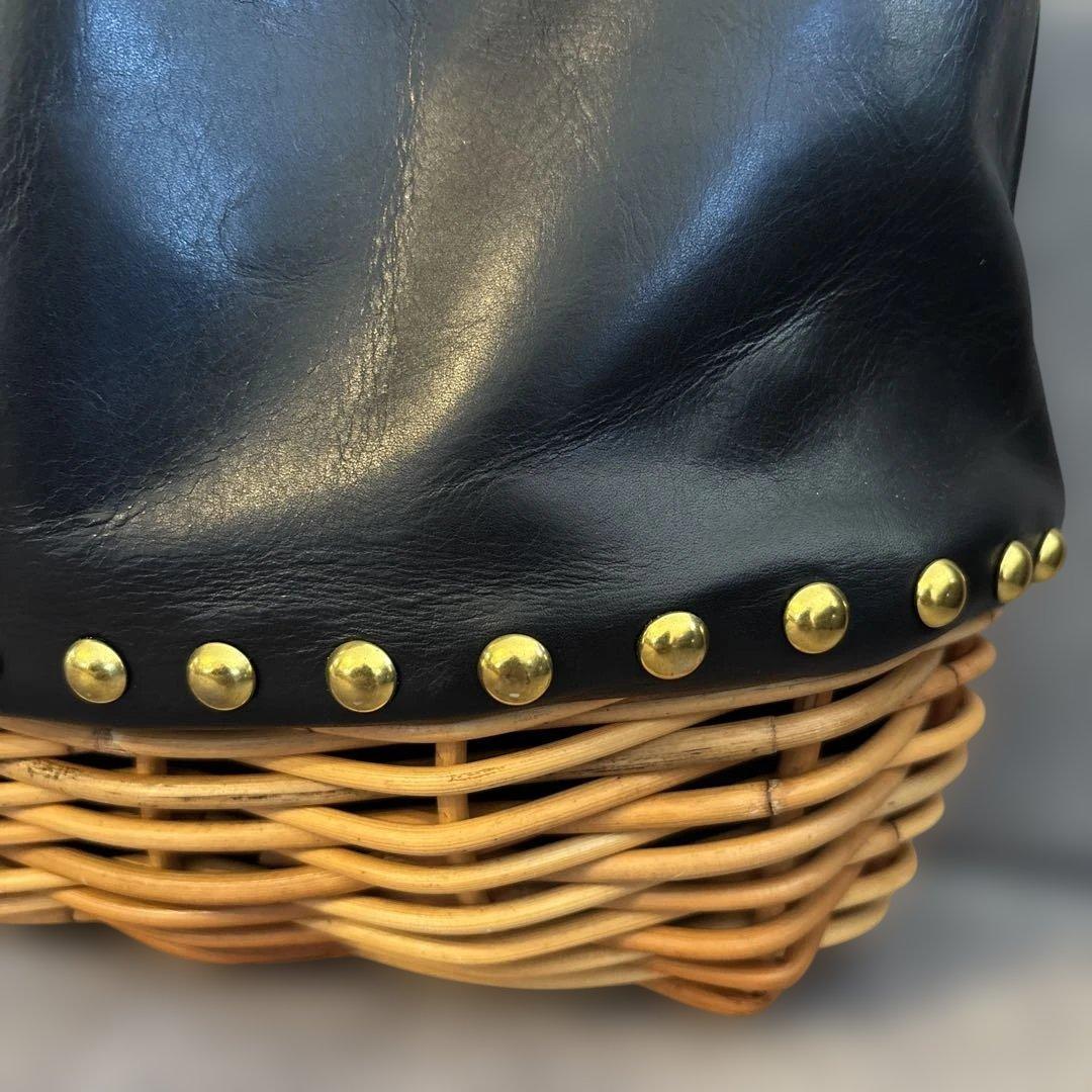 ribbonb 黒レザーバスケットのトートバッグ