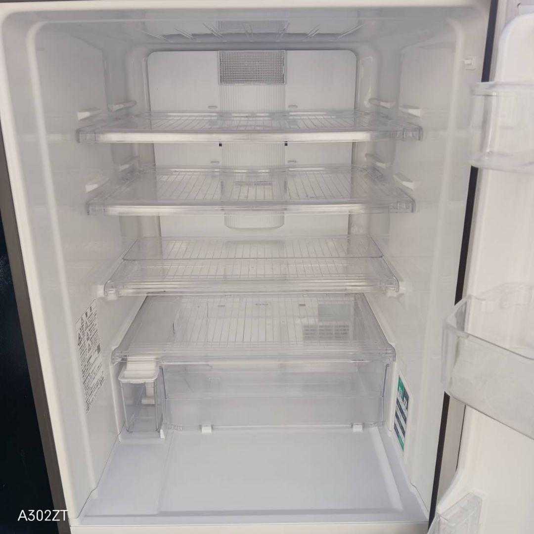 送料設置無料　SHARP　大型冷蔵庫　人気モデル　350L