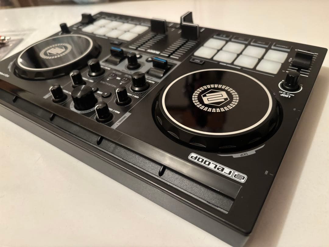 DJ機材 RELOOP BUDDY & Decksaver