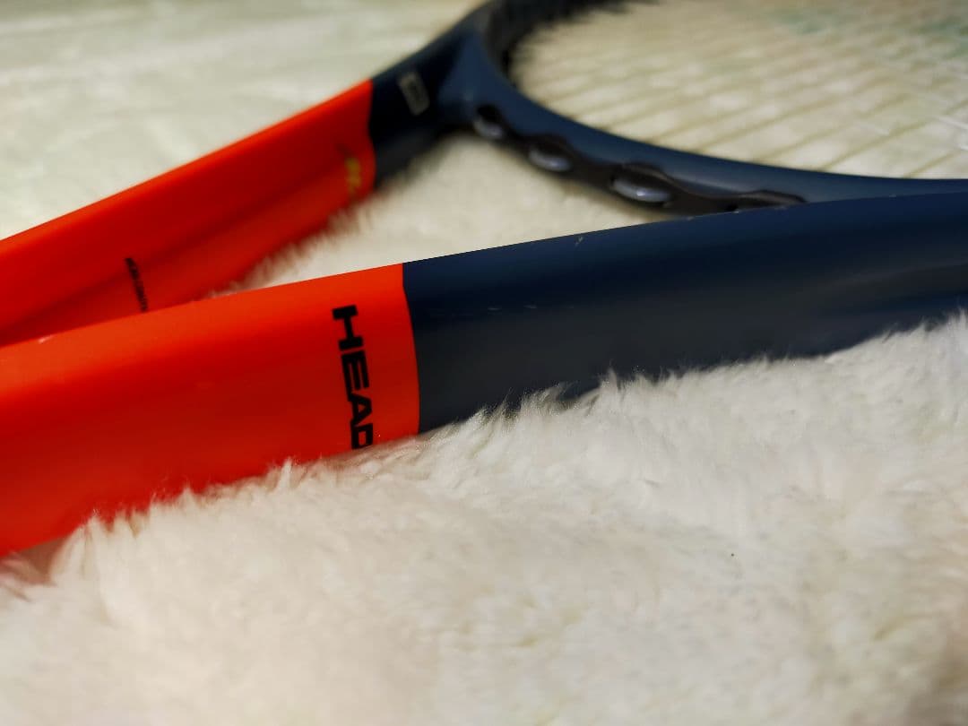 HEAD Graphene 360 Radical MP2019モデルグリップ2