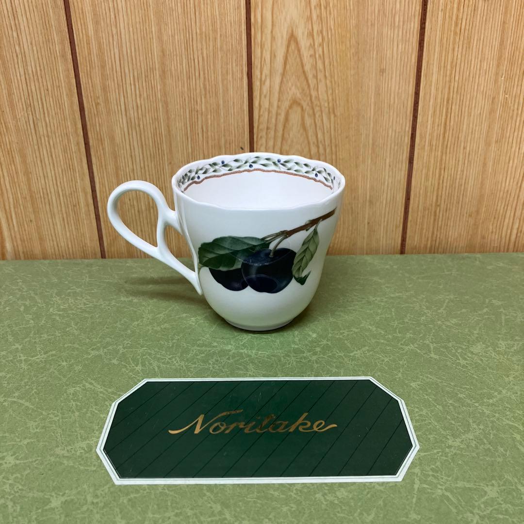 ESV44 【展示品】ノリタケ　カップ&ソーサー 5客セット 大皿