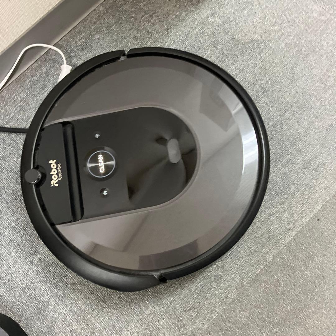 未使用付属品多数　iRobot Roomba i7+ アイロボット ルンバi7+