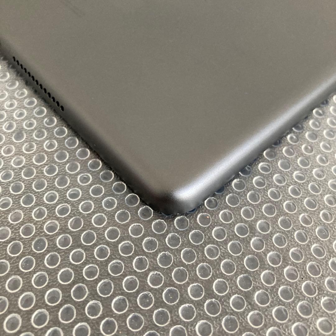 3263【早い者勝ち】電池最良好☆iPad7第7世代 32GB WIFIモデル☆