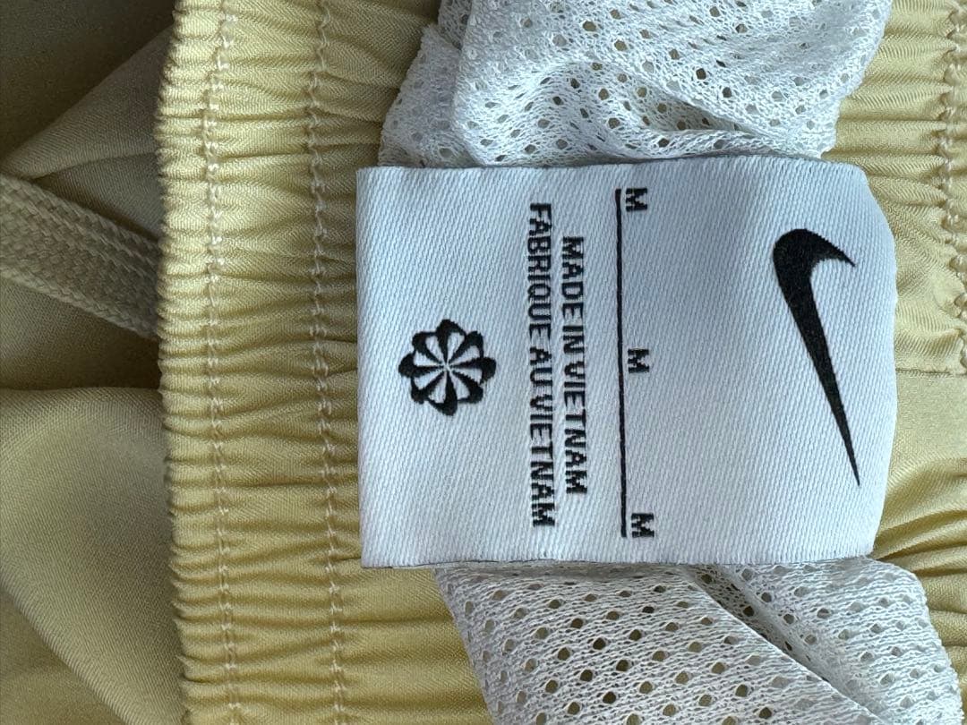 【美品】NIKE ナイキバスケットボール上下セットイエロー 《L/Mサイズ》