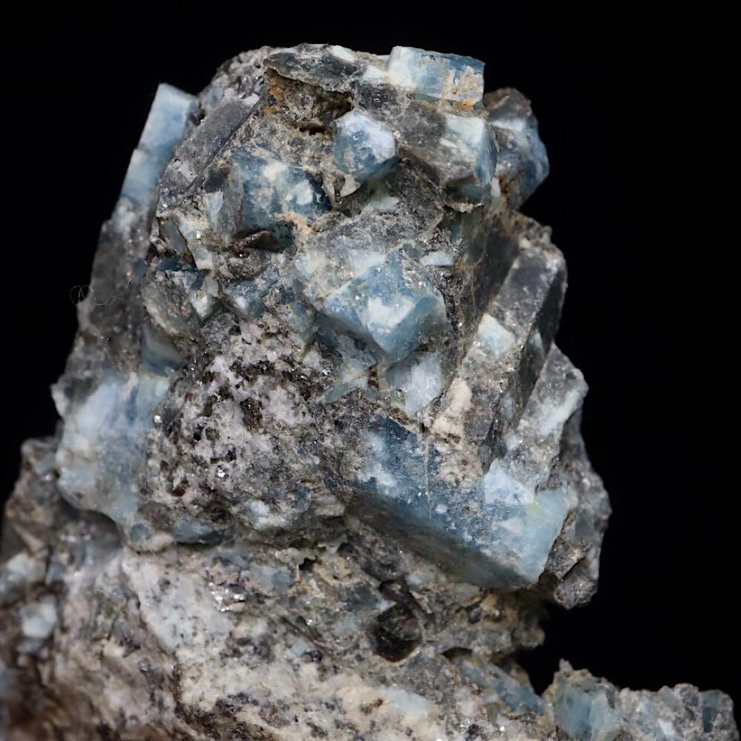 自主採掘！アクアマリン カリフォルニア127.4g AQ334 鉱物原石　天然石