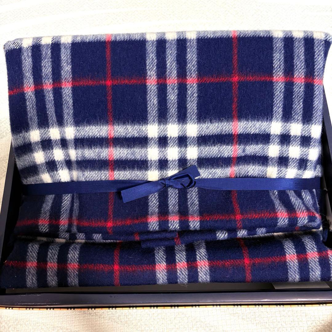 新品　バーバリー　ラムウール100% ひざ掛け　マフラー　75×150cm