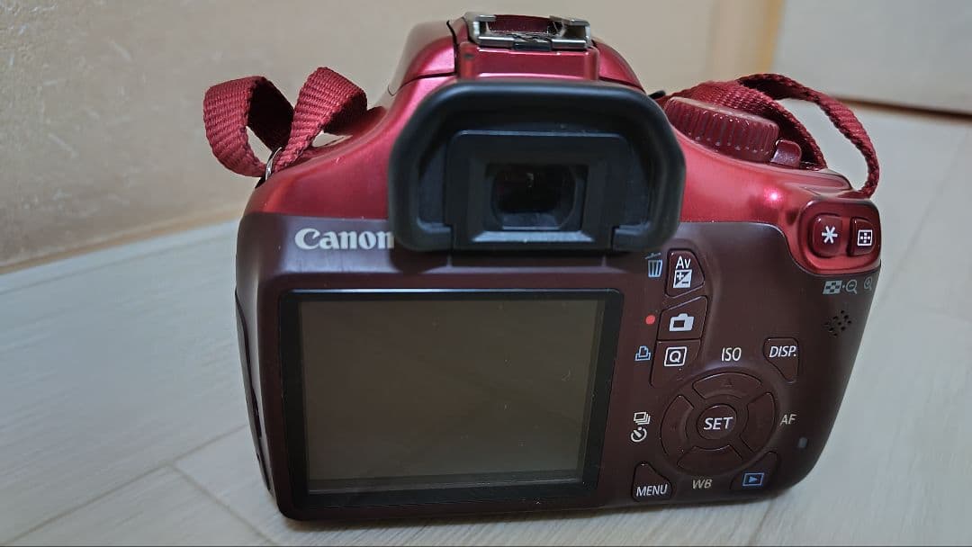 Canon　EOS Kiss X50　付属レンズ　EF 50mm