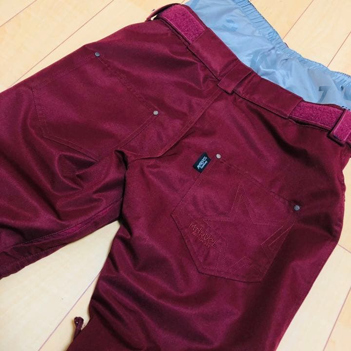 FUEL/MarvelFastasyレディーススノボウェア