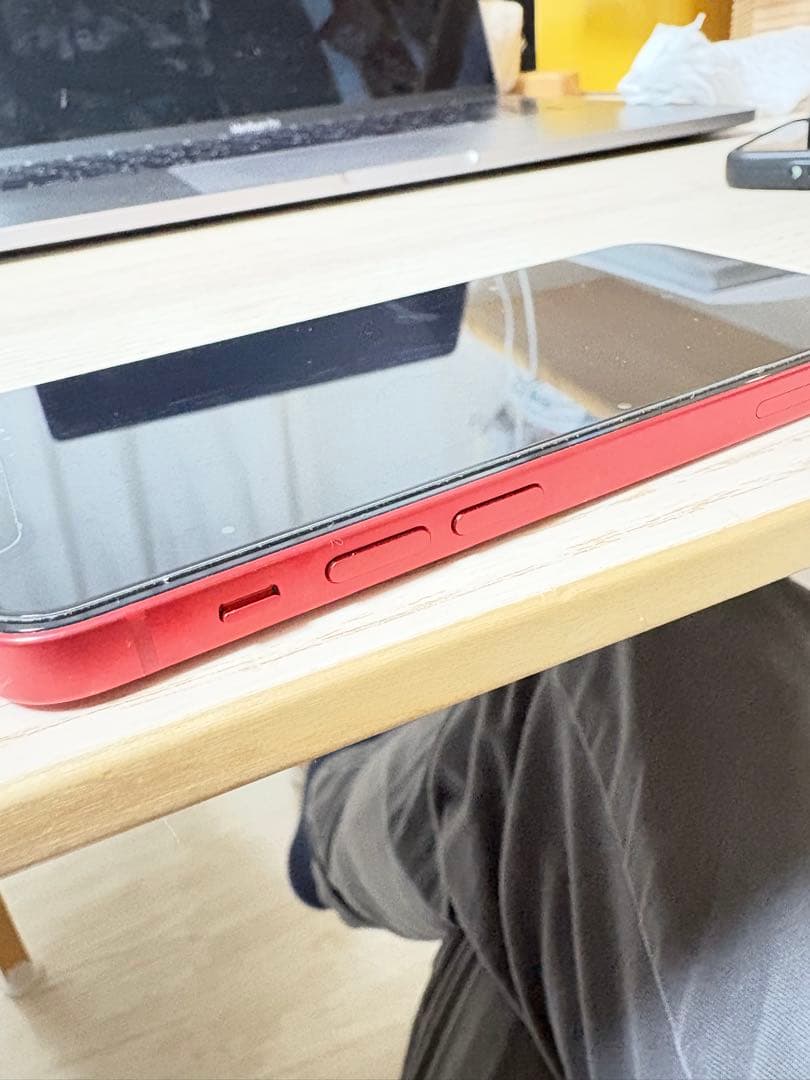 z*中様 Apple iPhone 12 (赤) 本体　美麗品※一部機能不良　箱