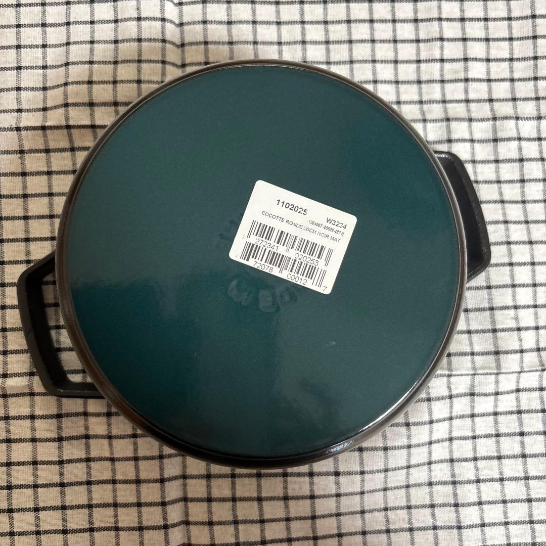 【新品未使用】ストウブ staub ピコココット ラウンド 20cm 黒