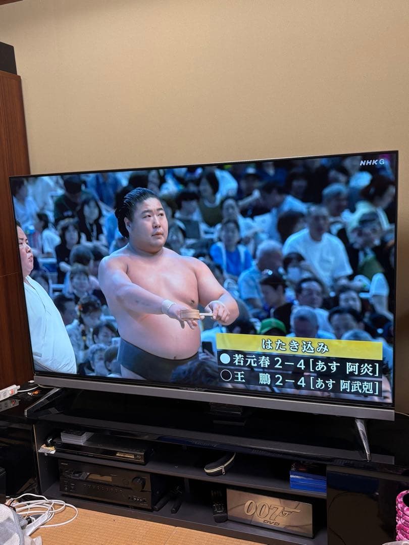 AQUOS 70インチテレビ 2014年製