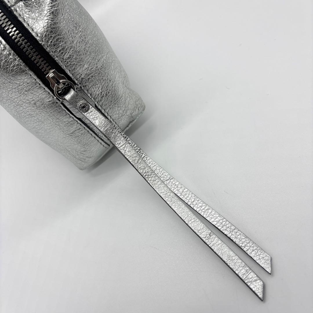 美品✨ジャンニキアリーニ アリファS 2WAY レザー シルバー