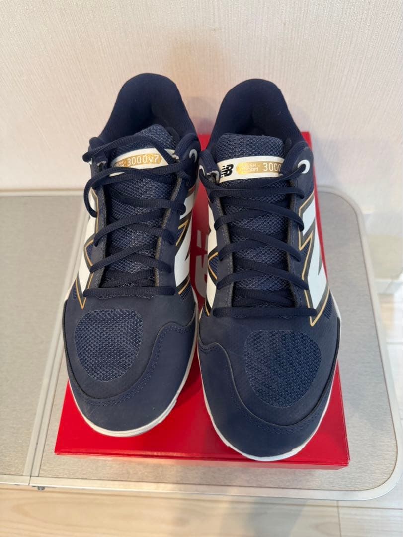New Balance Fresh Foam 野球スパイク　金具　ネイビー